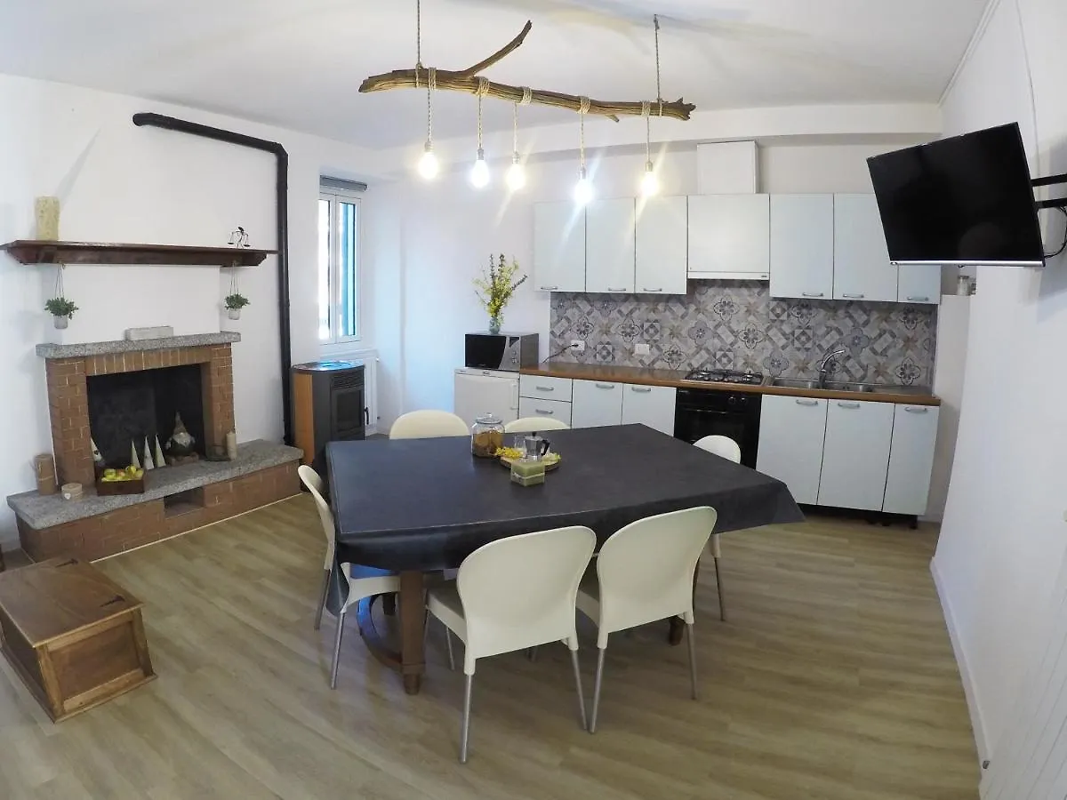 Сasa de vacaciones Villa La Casa Delle Zie Menaggio
